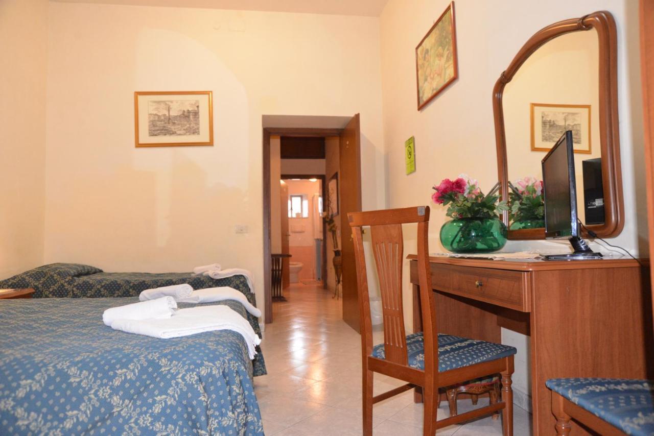 Amoromaonline Bed & Breakfast Rom